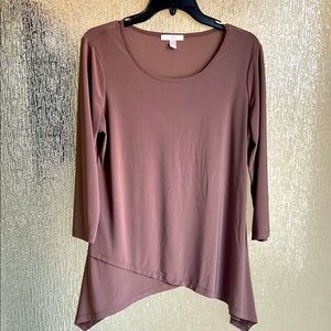 Roz & Ali Medium Brown Asymmetrical Hem Top